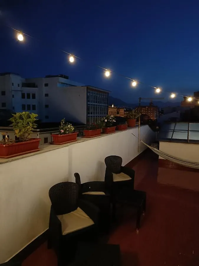 Mille Lire Peppe'S Home Palermo Guest house